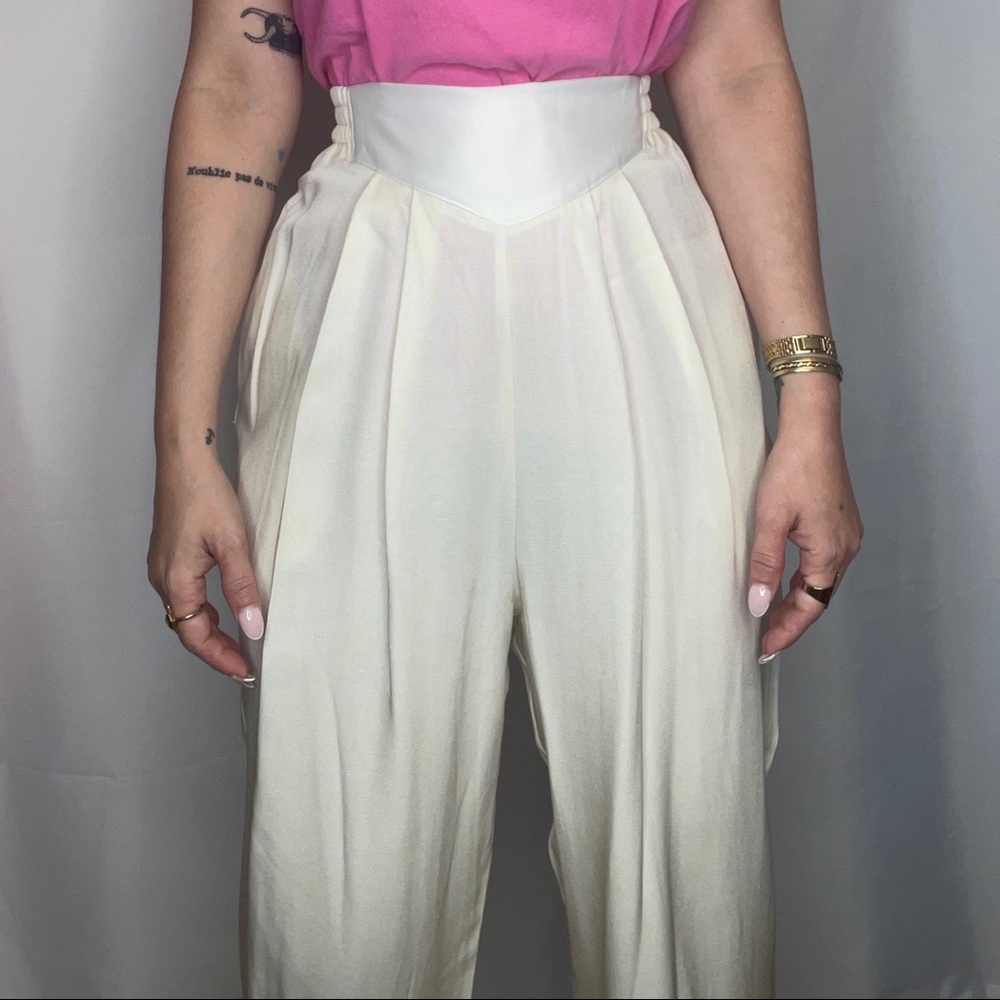 Vintage Trousers Size Medium